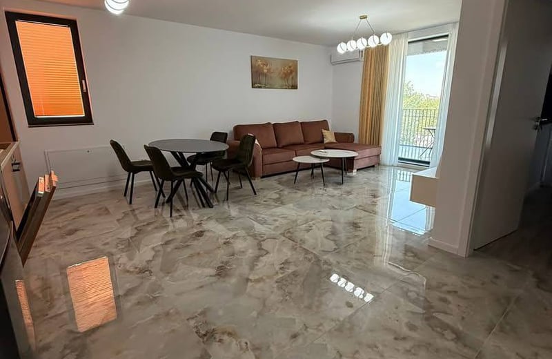 Rental of a comfortable 2-room apartment, 70 m², Faleza Nord, Constanța, Romania